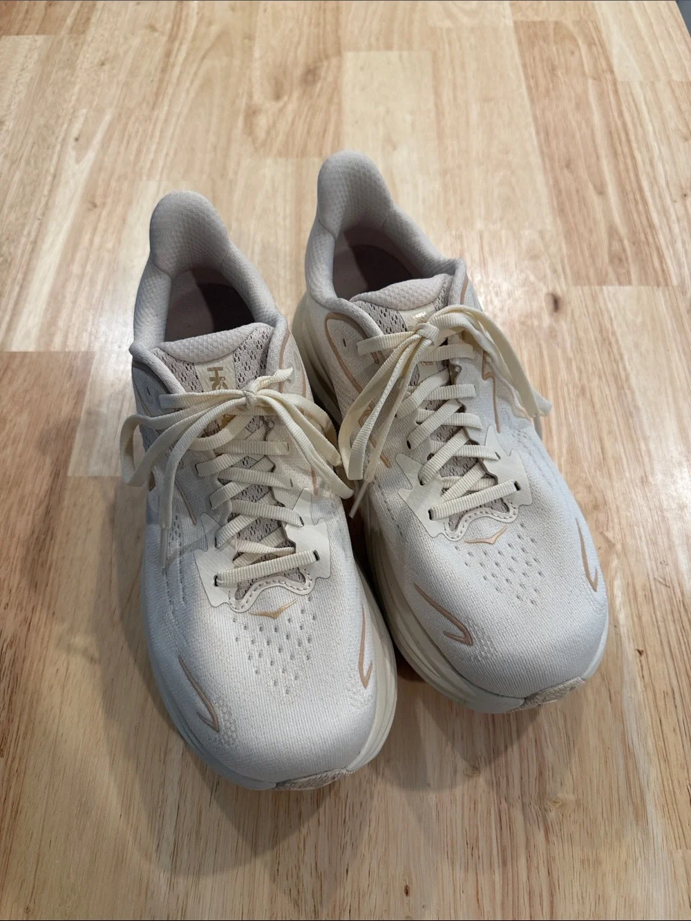 Women's HOKA Clifton 10 Running Shoes - Picture 6 of 10